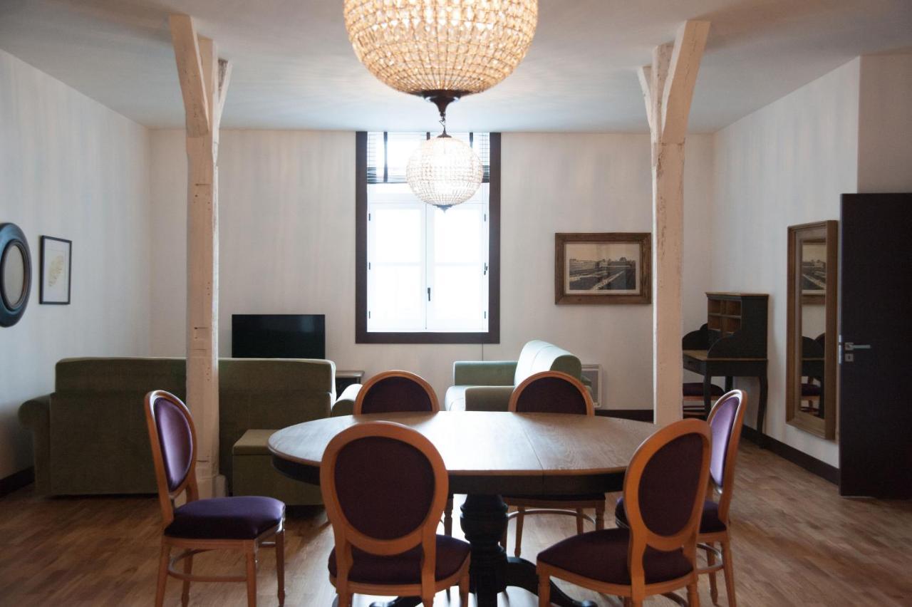 Residence De L'Arsenal Royal - Meubles De Tourisme Rochefort  Eksteriør bilde